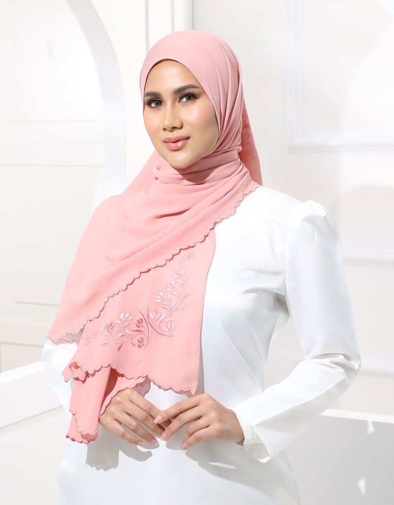 Maharani in Blush Pink